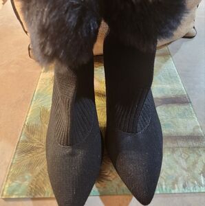 Adrienne Vittadini black faux for booties. 9M.